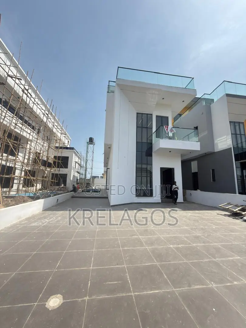 5bdrm Duplex in Orchid, Chevron for sale in Chevron