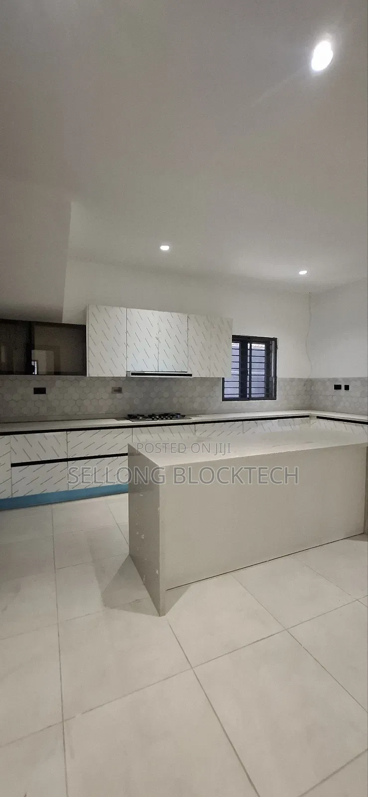 7bdrm Duplex in Main Asokoro for sale in Asokoro