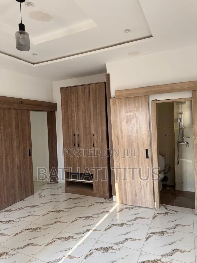 2bdrm Block of Flats in Life Camp for rent in Life Camp