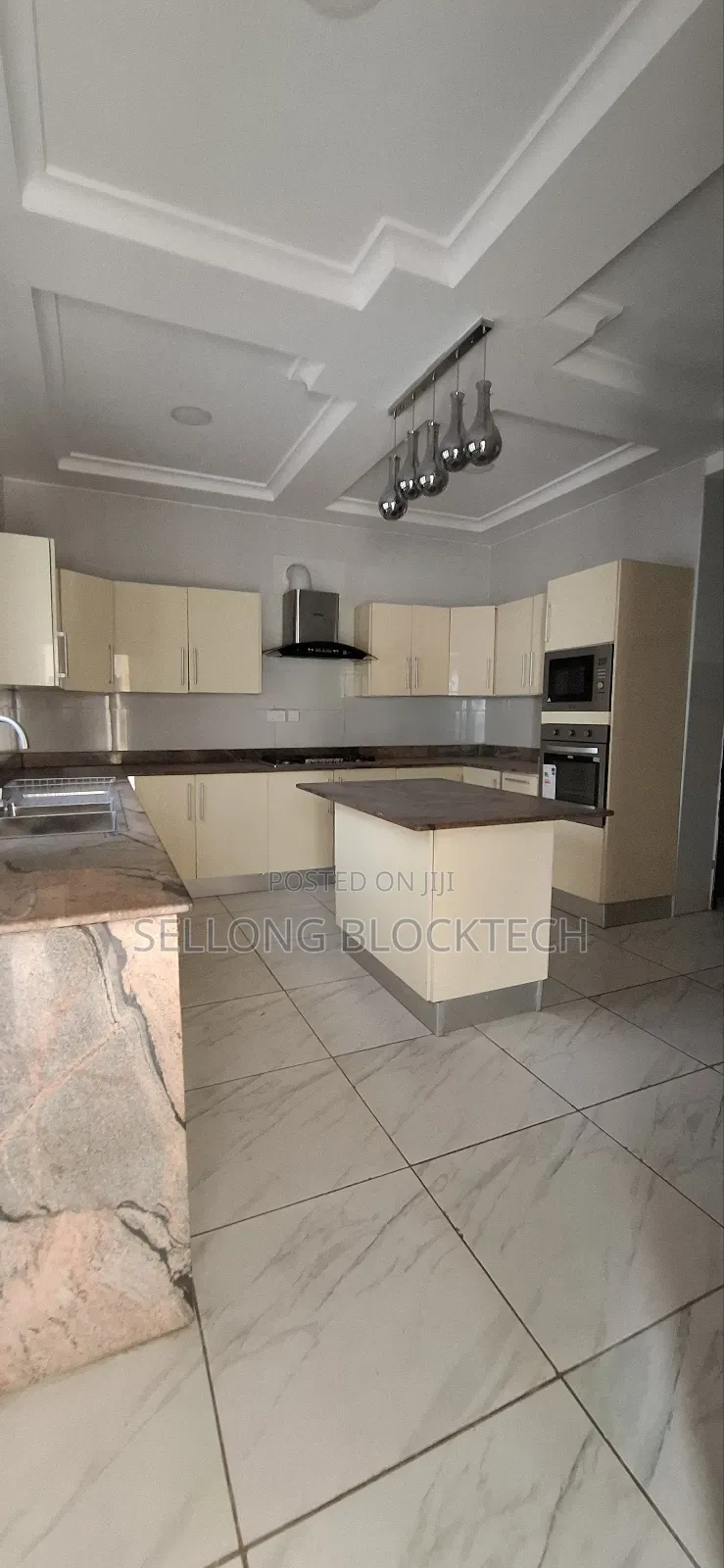 5bdrm Duplex in Guzape District for rent in Guzape District