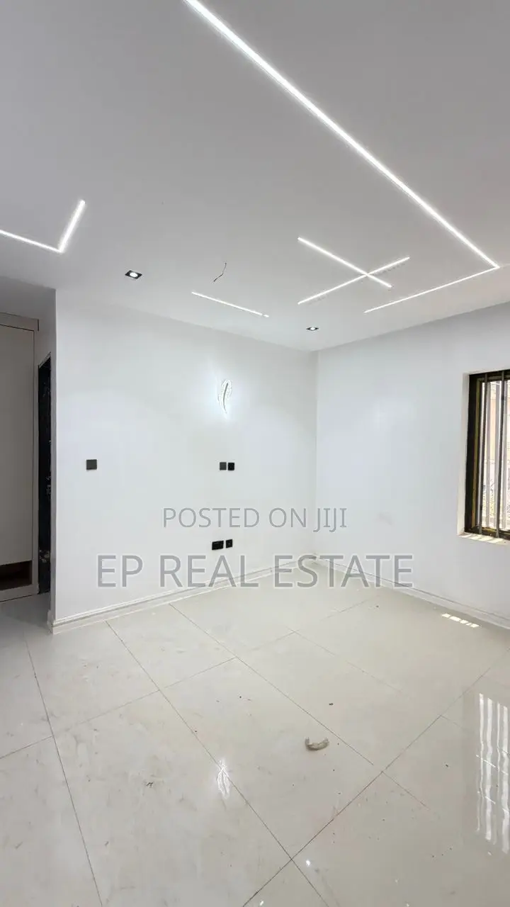 4bdrm Duplex in Mpape for sale in Mpape