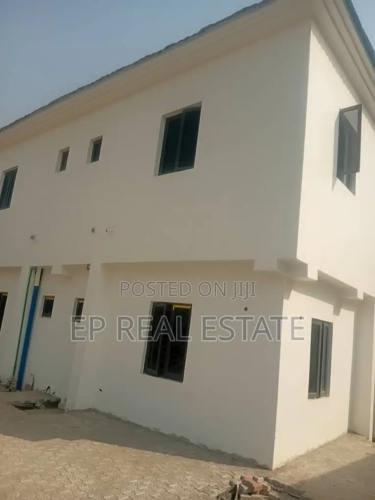 4bdrm House in Wuse for sale in Wuse