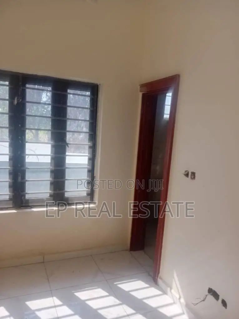 4bdrm House in Wuse for sale in Wuse