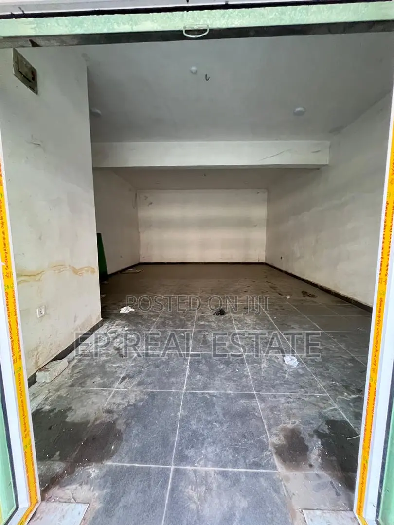 Shop Space in Gudu