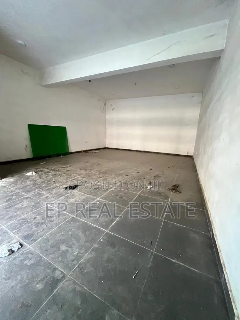 Shop Space in Gudu