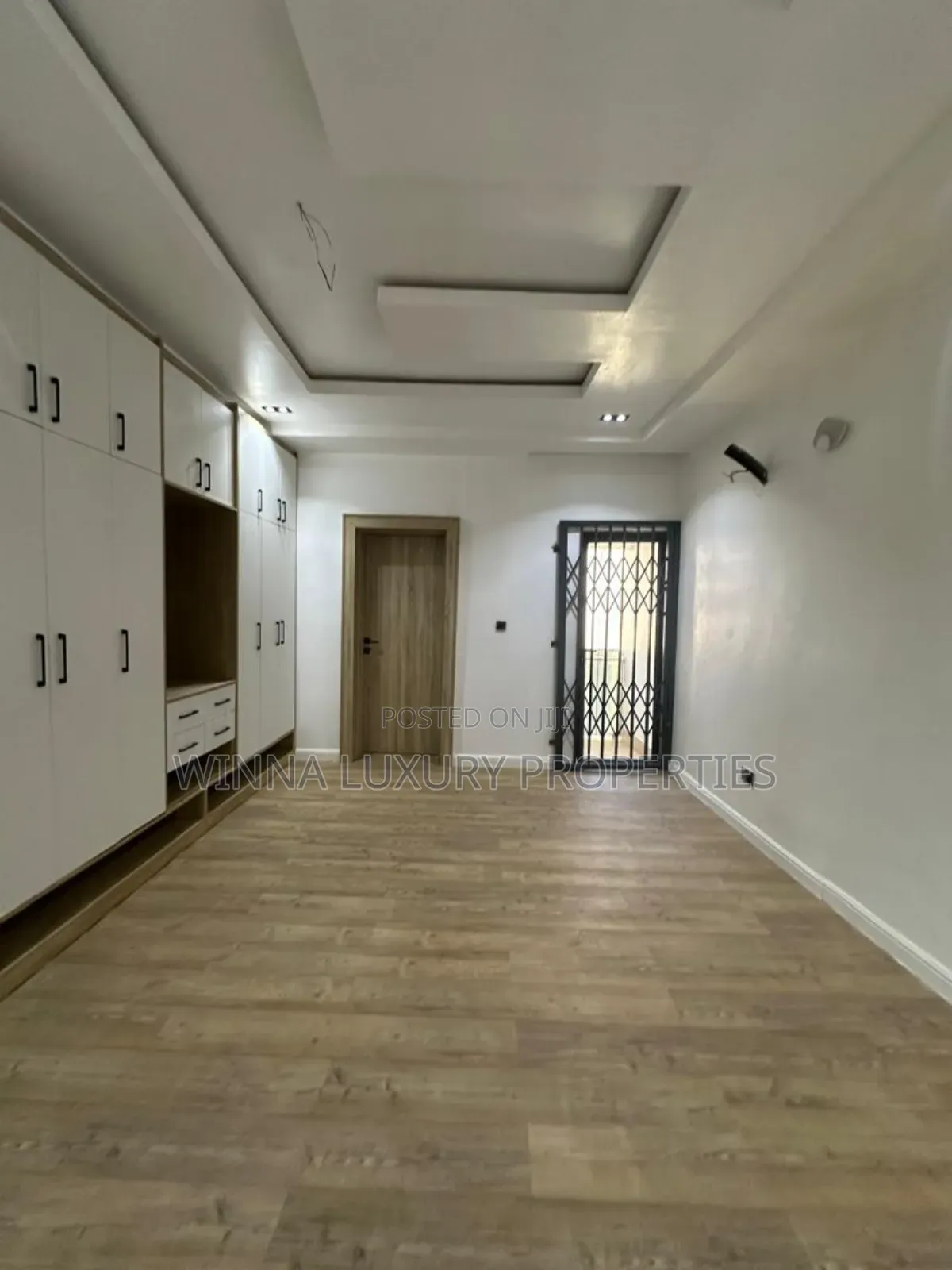 5bdrm Townhouse / Terrace in Wuse Zones for rent in Wuse
