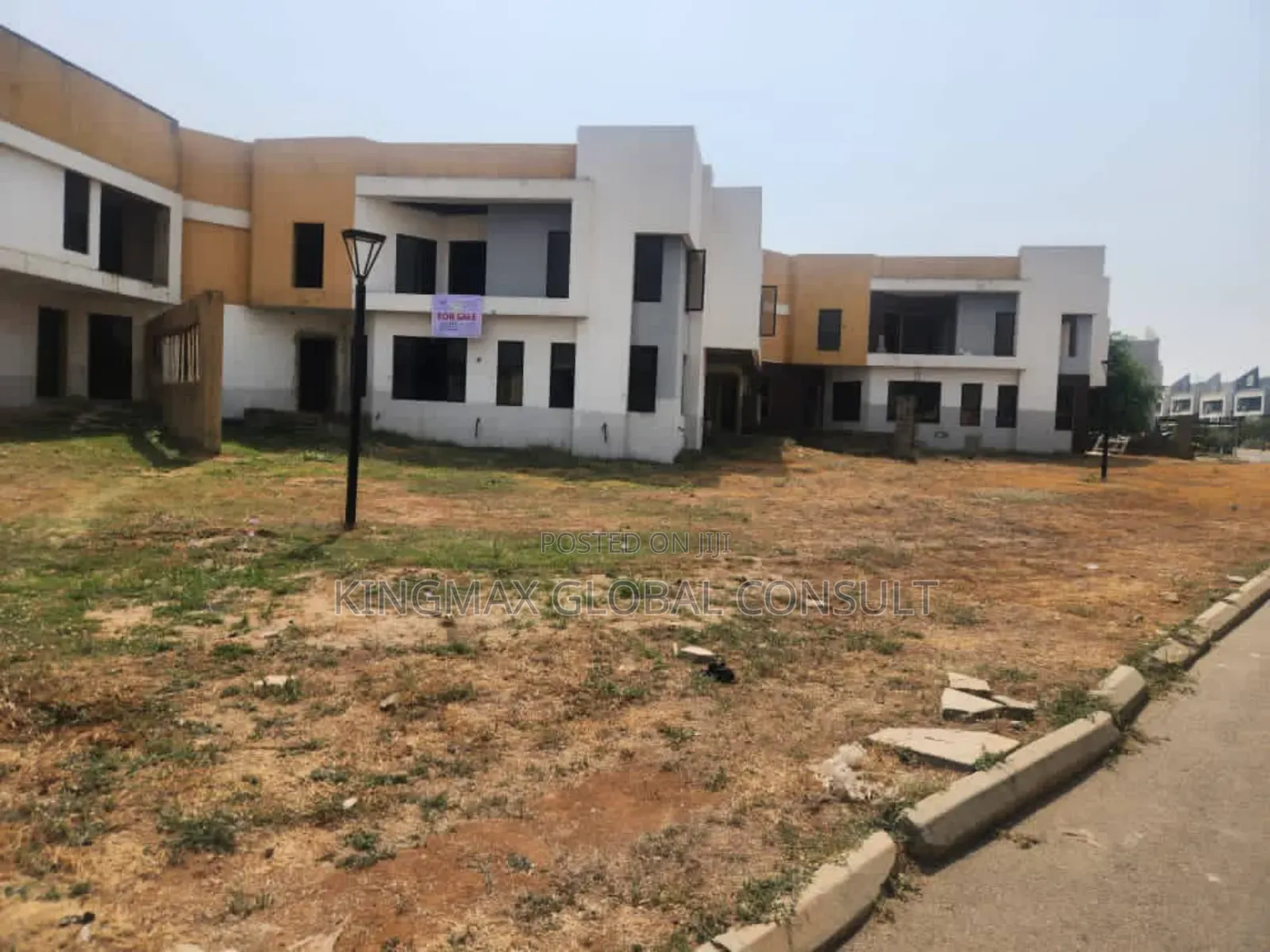 4bdrm Duplex in Life Camp Abuja for sale in Life Camp