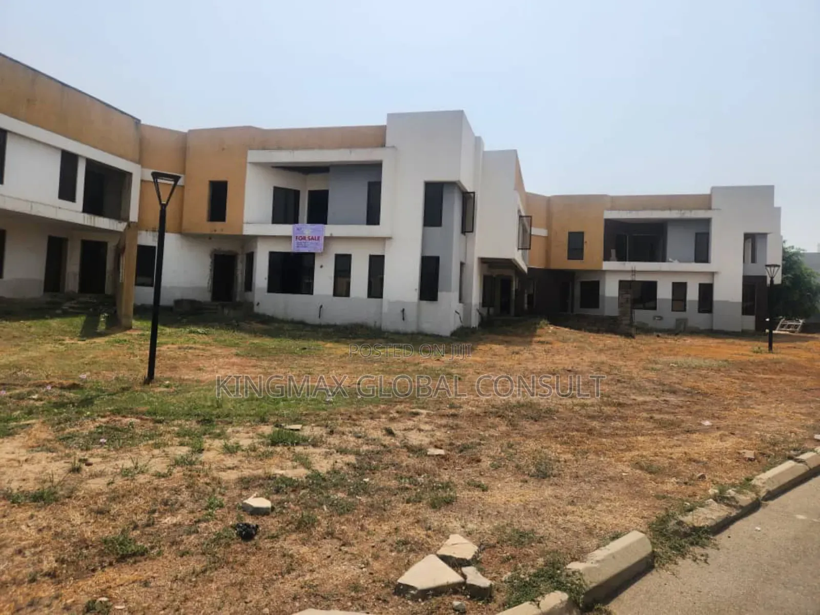 4bdrm Duplex in Life Camp Abuja for sale in Life Camp
