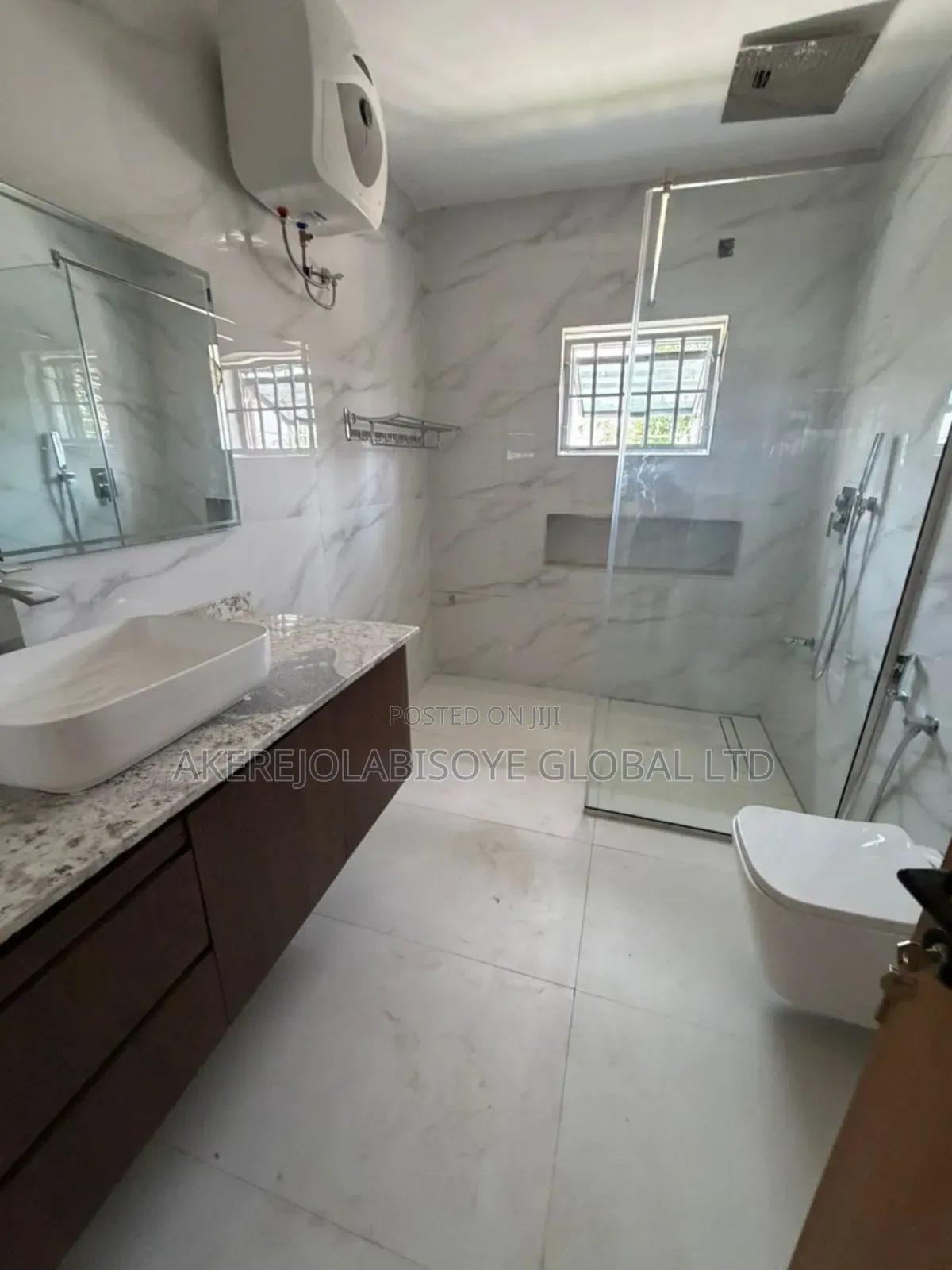 4bdrm Duplex in Wuse, Abuja for sale in Wuse