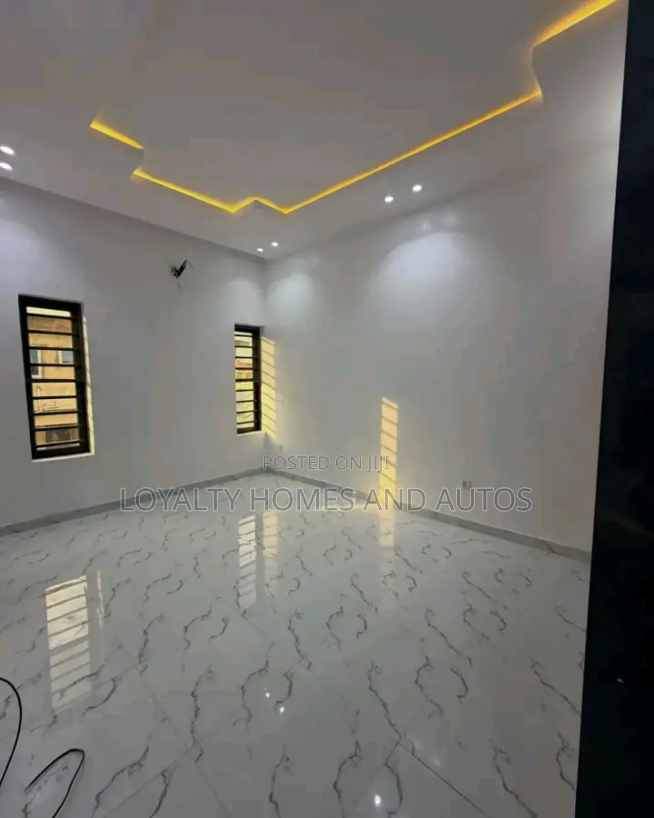 5bdrm Duplex in Ogba for sale in Ogba