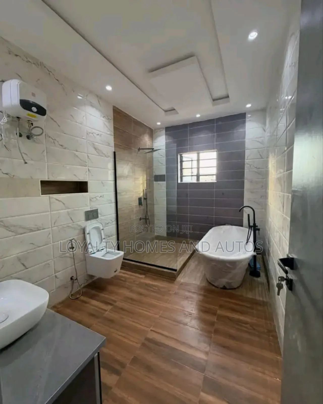 5bdrm Duplex in Ogba for sale in Ogba