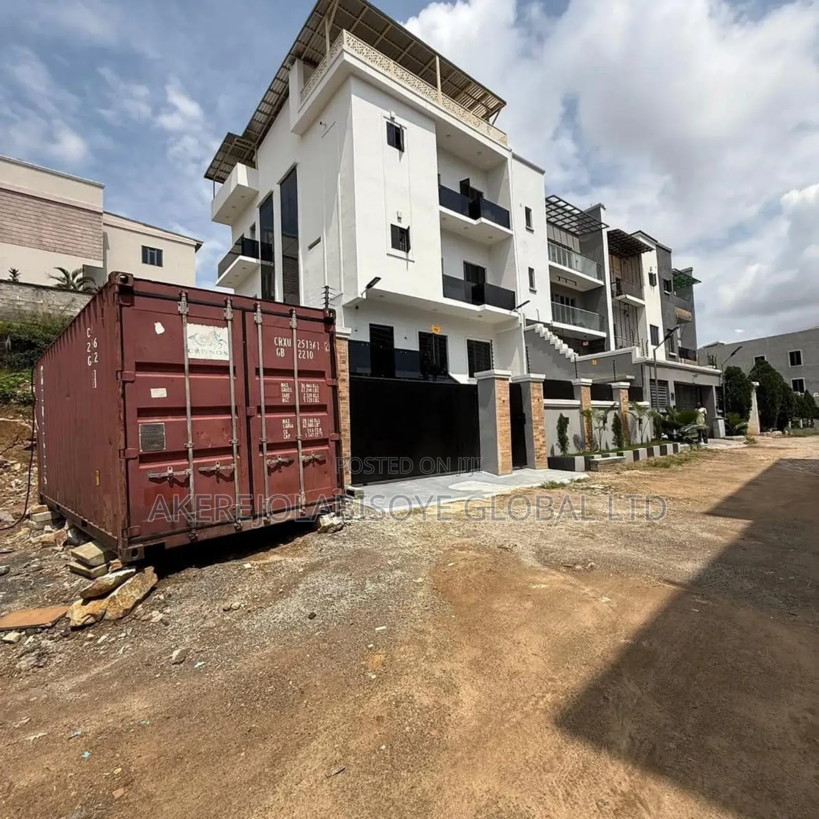 5bdrm Duplex in Guzape District for sale in Guzape District