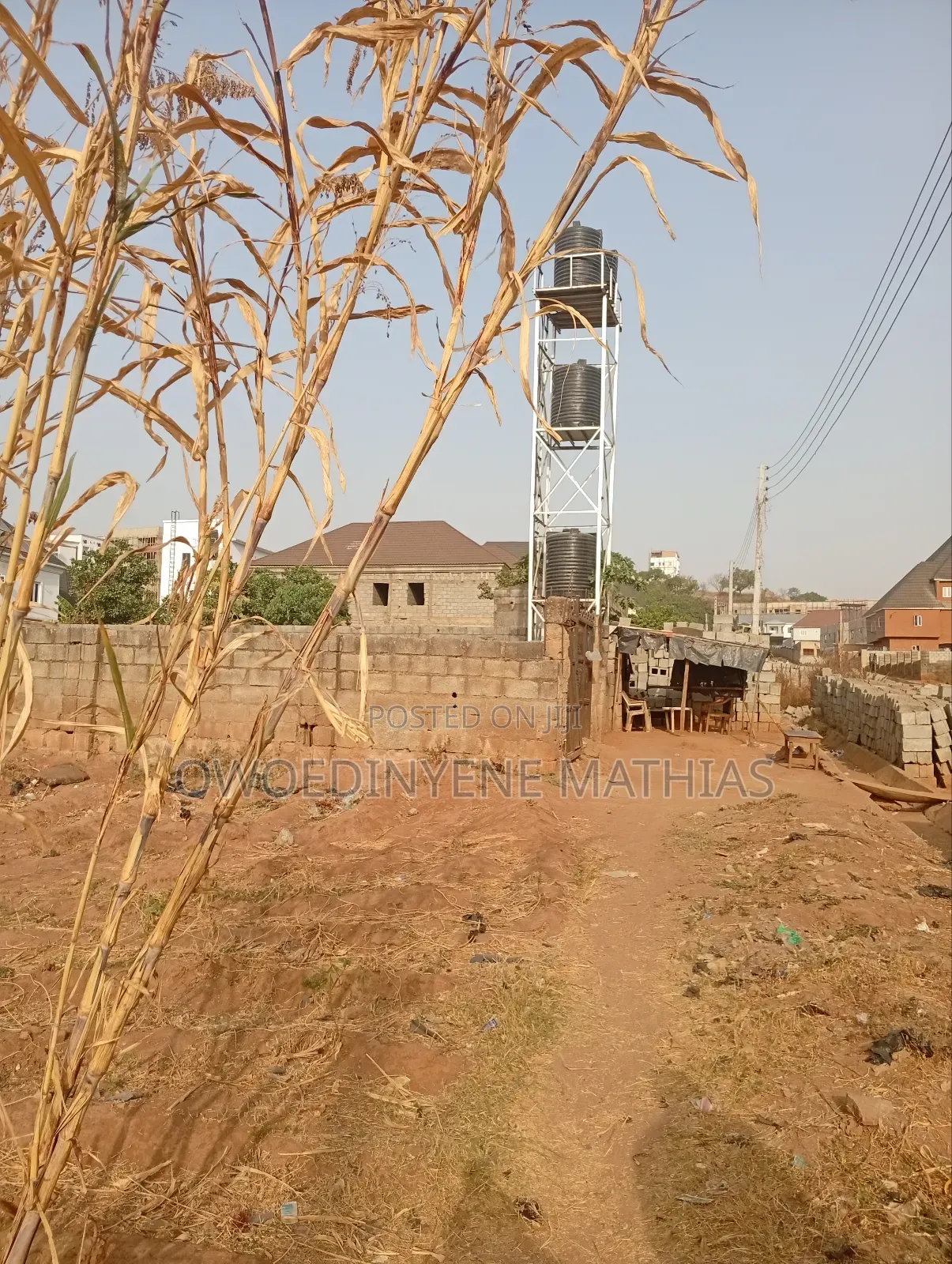 A 700sqm Land at Apo Resettlement by Fha Fence Guzape,(C of O R of O ) in Zone B