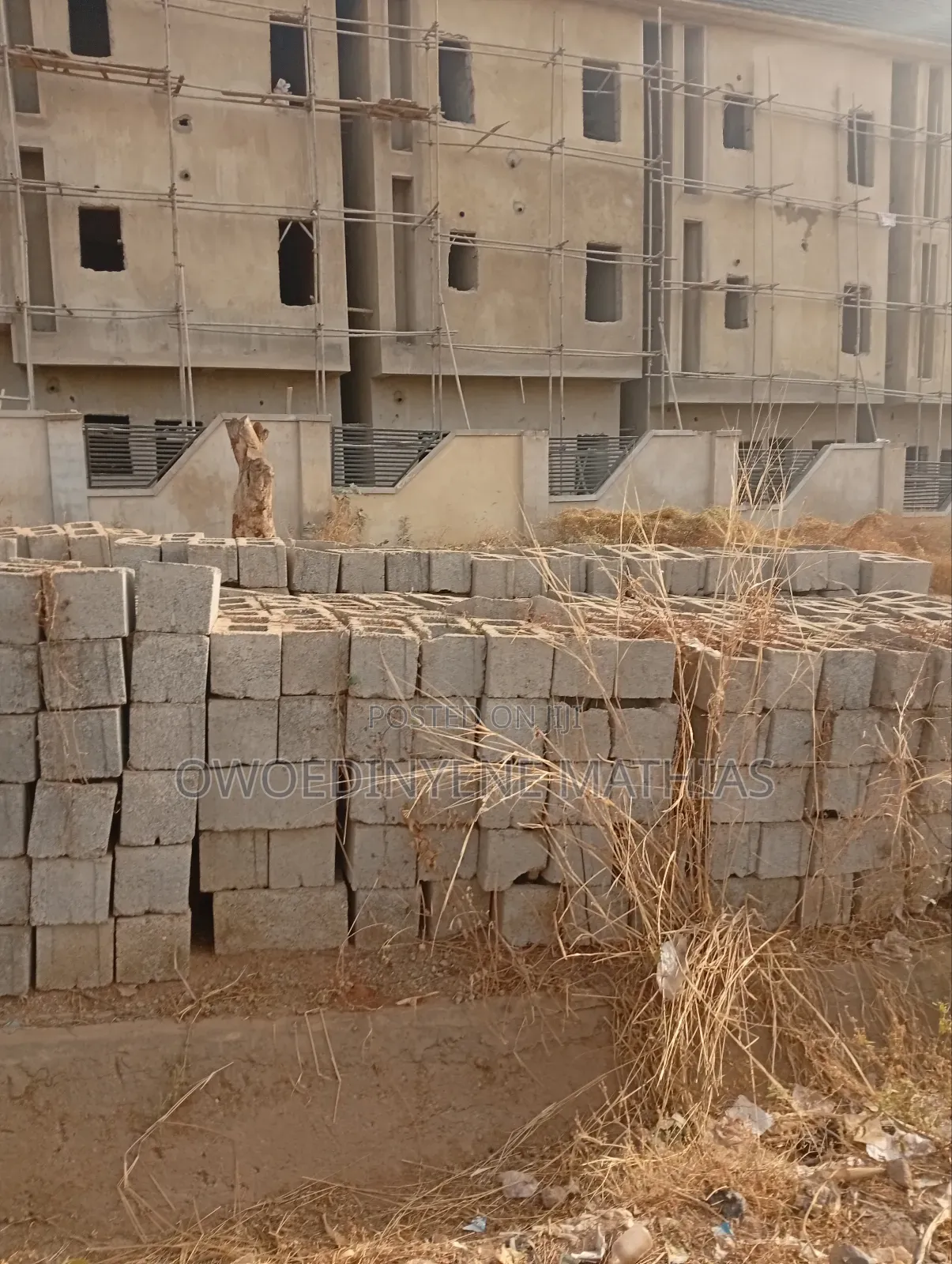 A 700sqm Land at Apo Resettlement by Fha Fence Guzape,(C of O R of O ) in Zone B