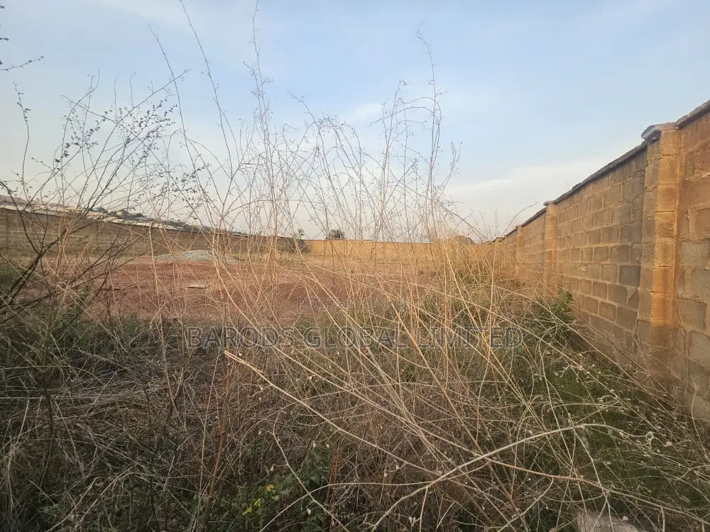 Prime 1000sqm Fenced and Gated Land in Abeokuta South