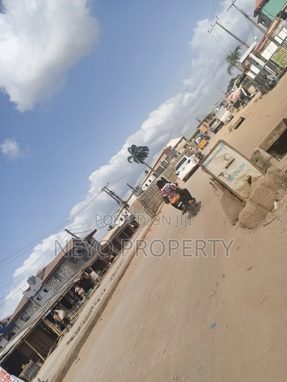 Suvay Plan Mr Ododin in Igbogbo