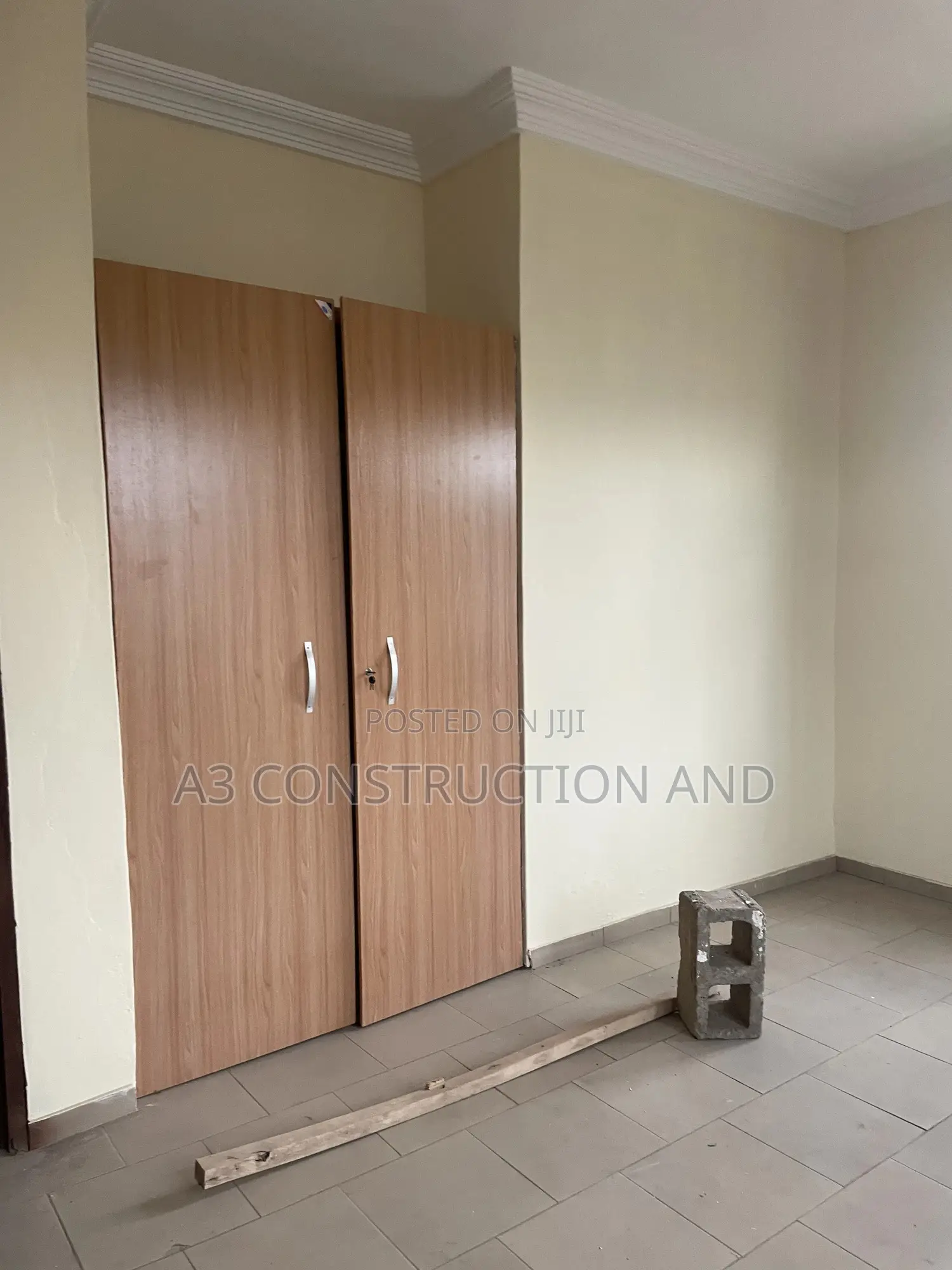 3bdrm Block of Flats in Akala Akobo , Adeoye for rent in Akobo