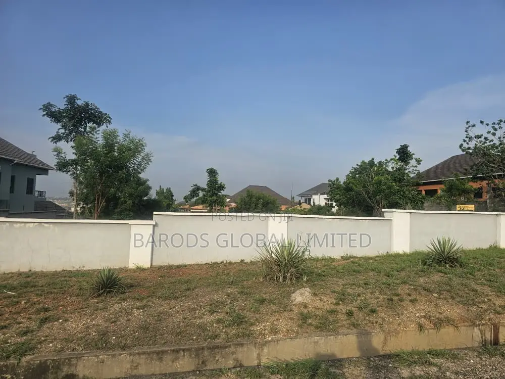 Fenced 1000sqm Residential Land in Osoba Presidential Hilltop in Abeokuta South