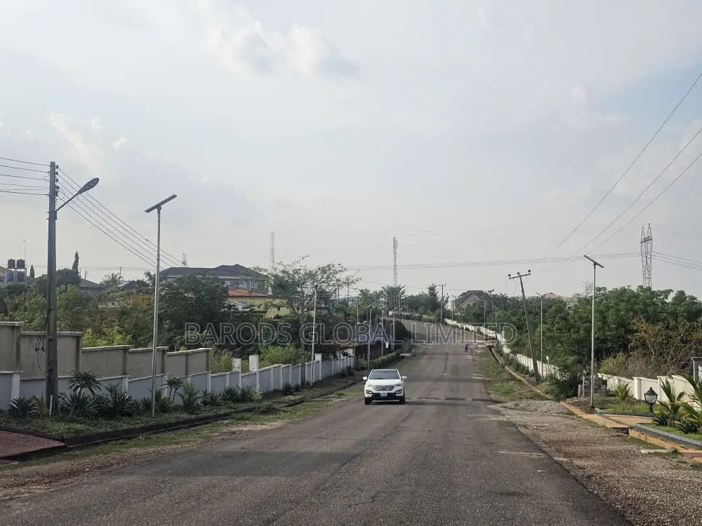 Fenced 1000sqm Residential Land in Osoba Presidential Hilltop in Abeokuta South