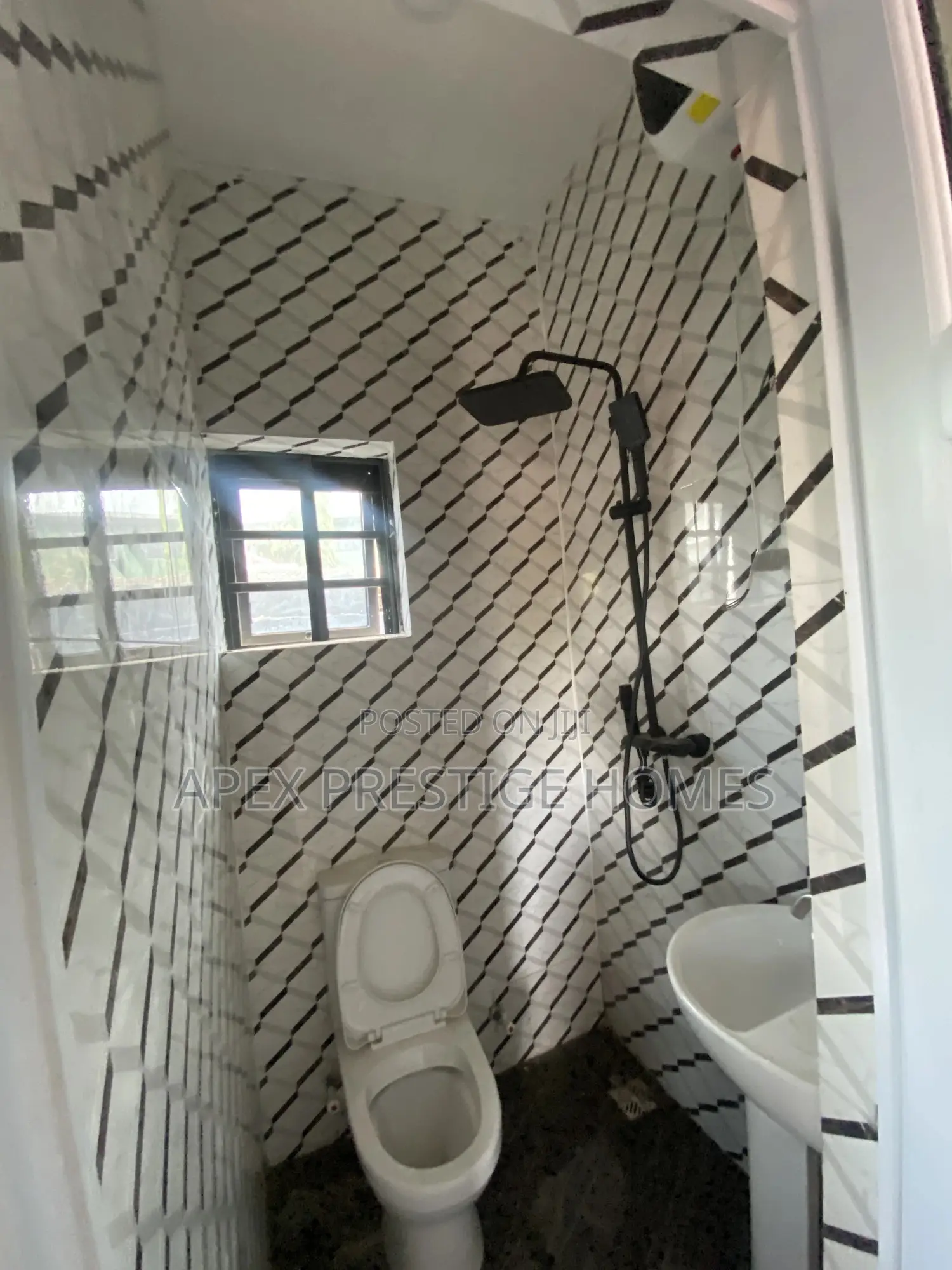 Studio Apartment in Onike, Yaba for rent in Yaba