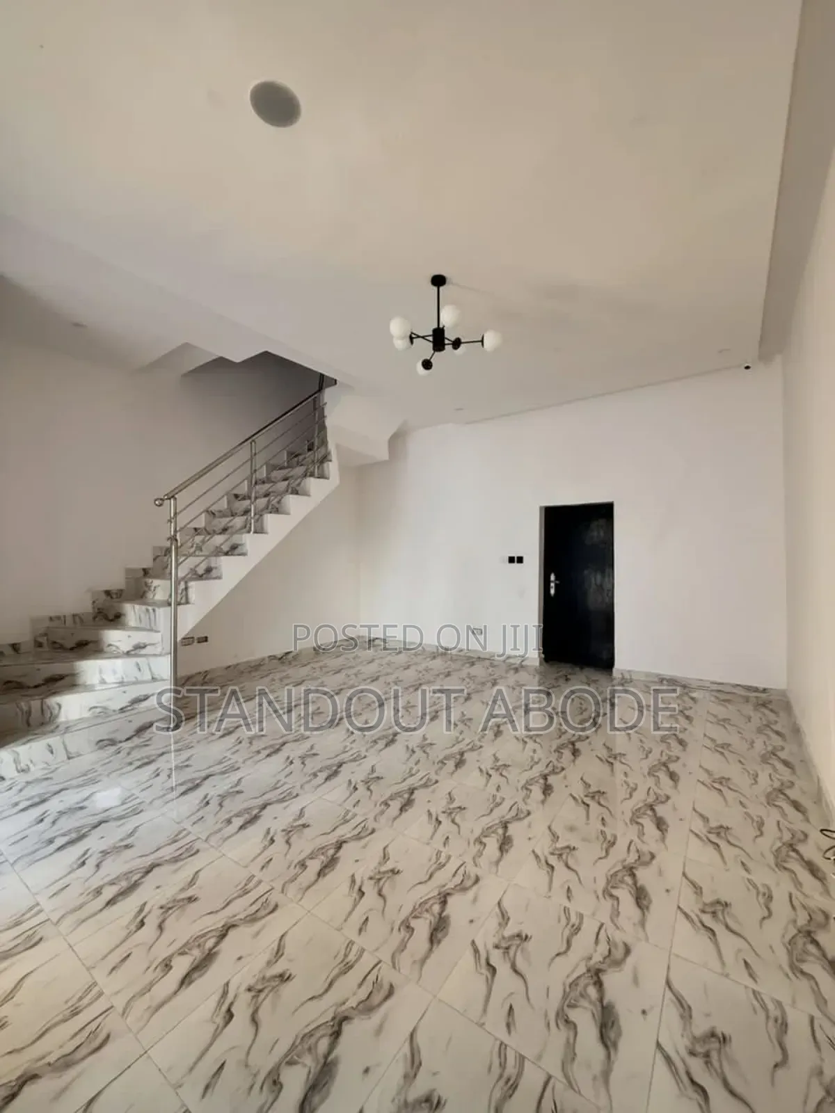 3bdrm Duplex in In An Estate, Sangotedo for sale in Sangotedo