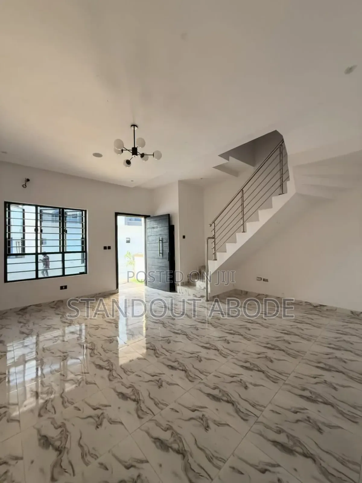 3bdrm Duplex in In An Estate, Sangotedo for sale in Sangotedo