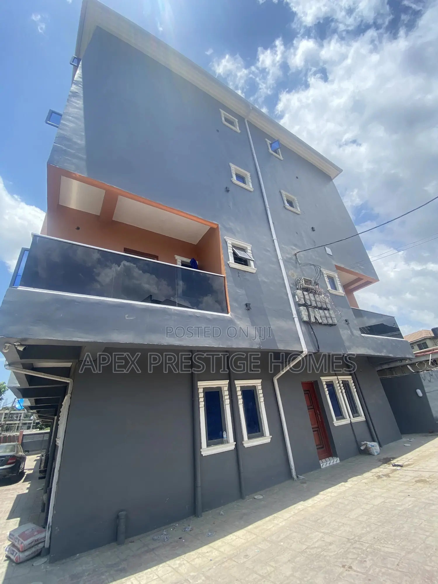 Mini Flat in Onike, Yaba for rent in Yaba