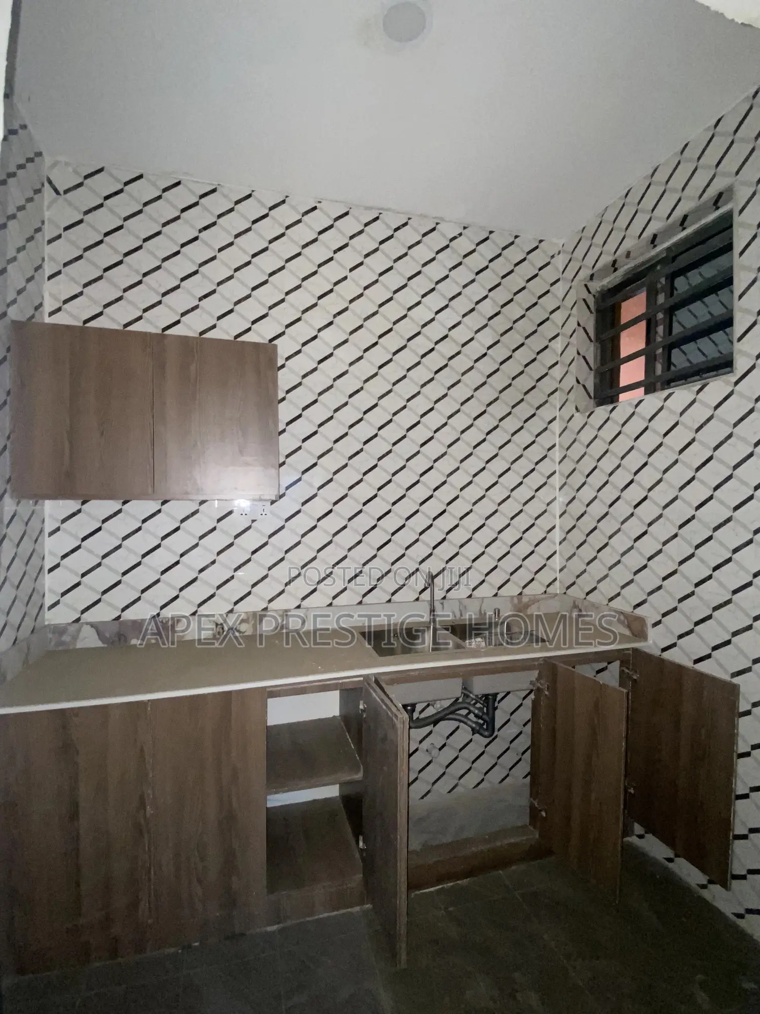 Mini Flat in Onike, Yaba for rent in Yaba