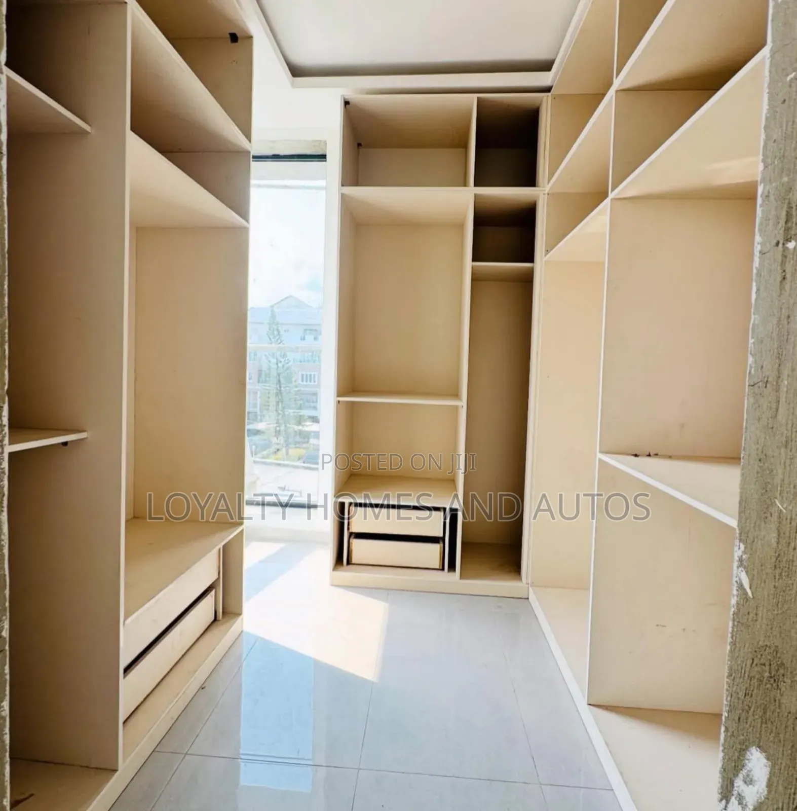6bdrm House in Banana Island for sale in Banana Island