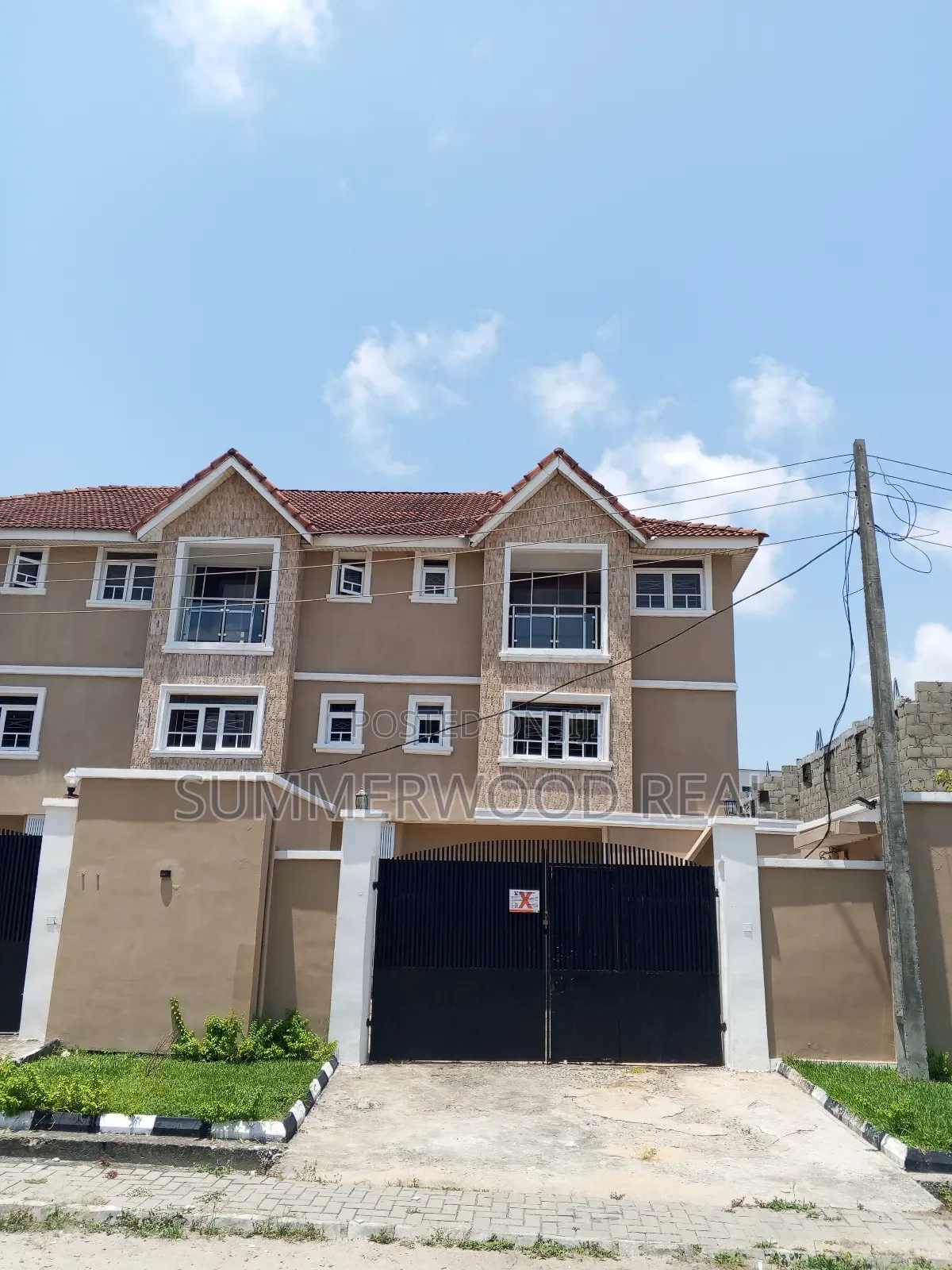 4bdrm Duplex in Lekki for rent in Lekki