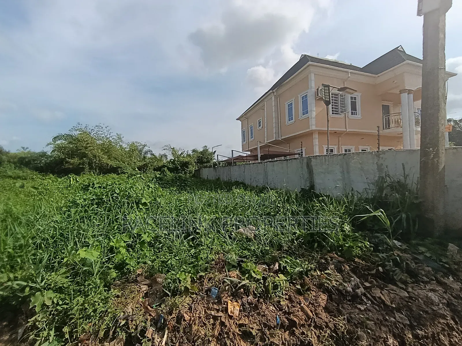 Half Plot of Land in a Very Decent in Ipaja / Ipaja