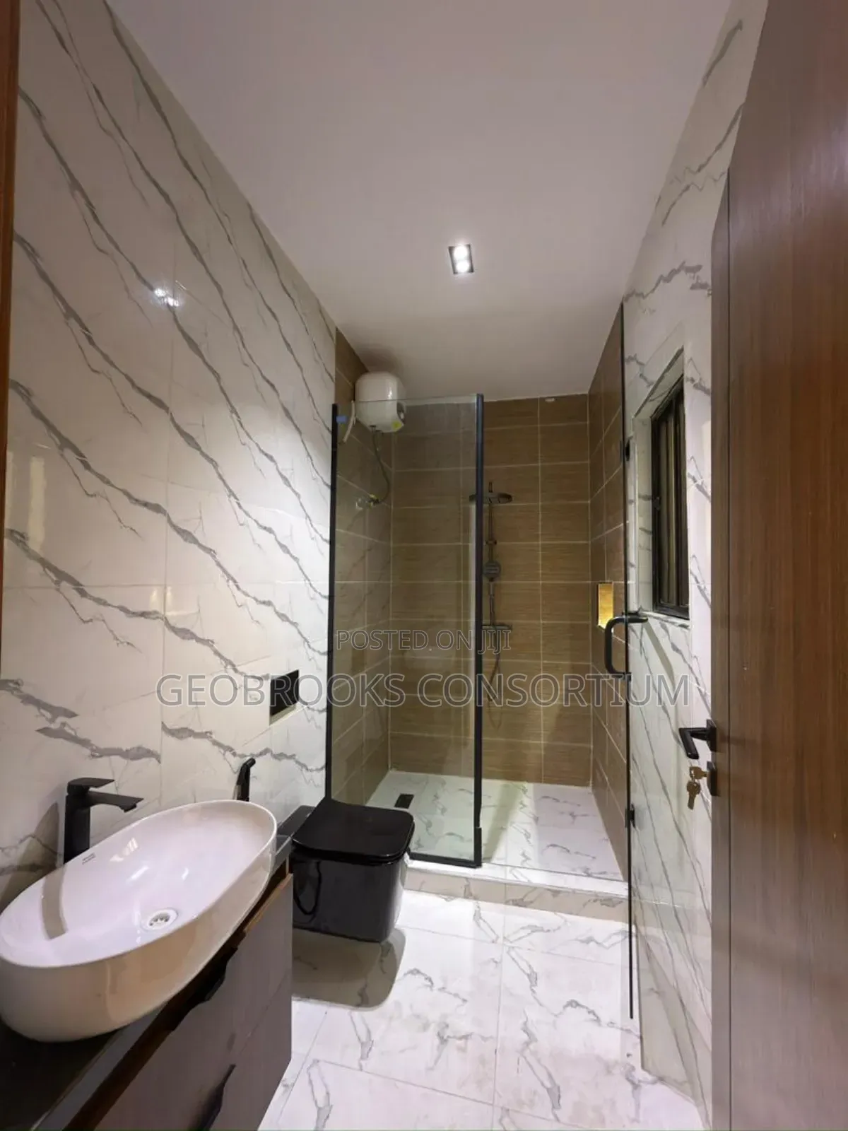 4bdrm Duplex in Carlton Gate Estate., Akobo for sale in Akobo