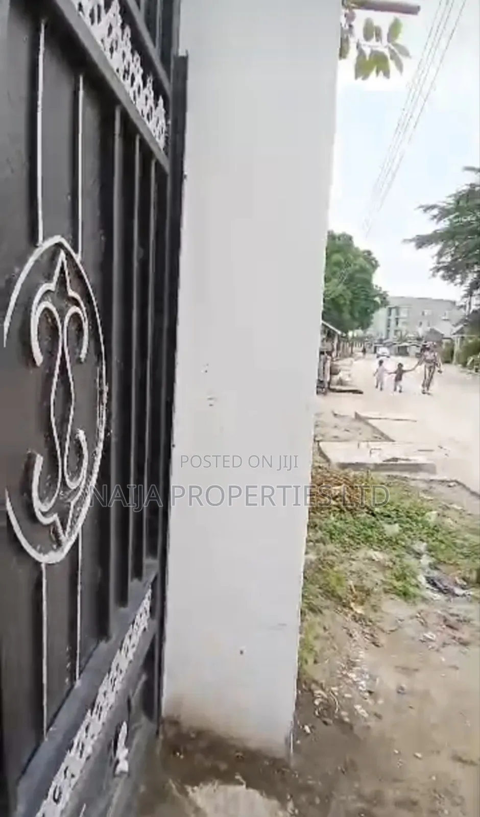 1bdrm Block of Flats in Awoyaya for sale in Awoyaya