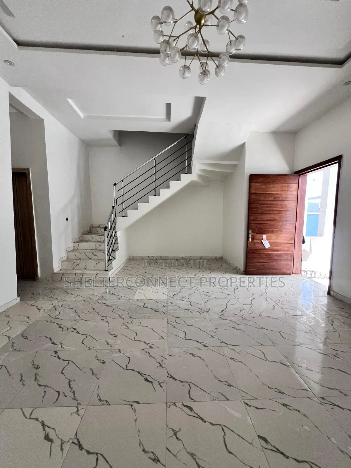 4bdrm Duplex in Ikota for sale in Ikota