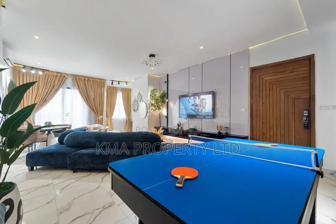 Luxurious 2 Bedroom Apartment With Snooker and Pa4 in Victoria Island