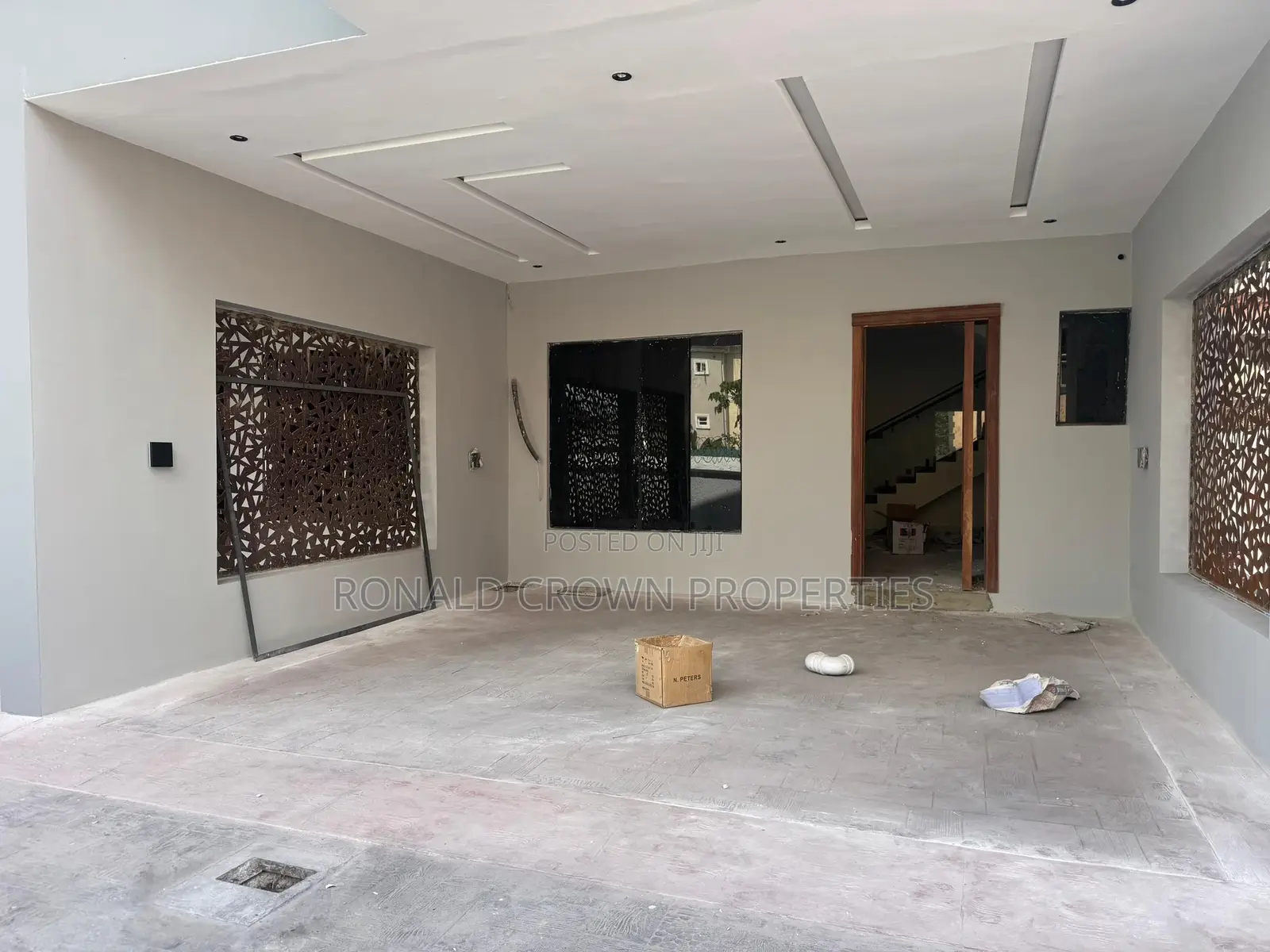 4bdrm Duplex in Omole Phase 2 for sale in Omole Phase 2