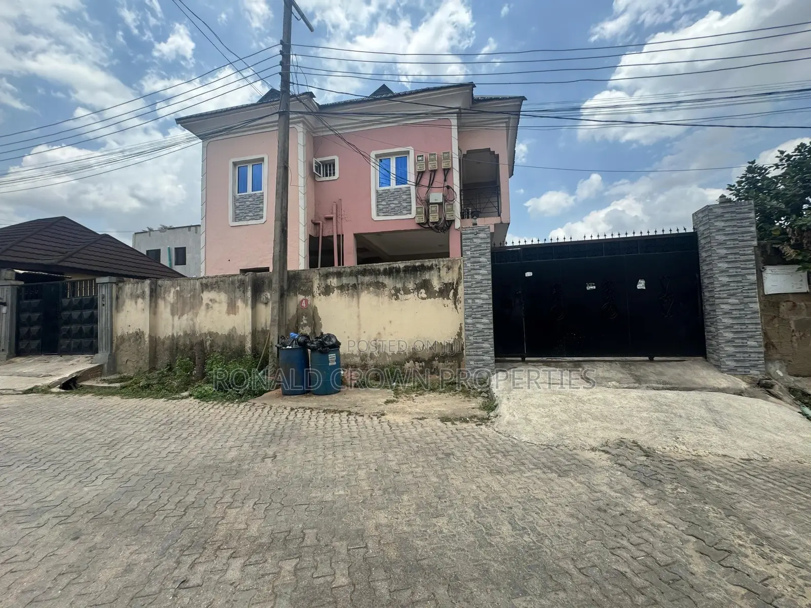 2bdrm Block of Flats in Berger for sale in Berger