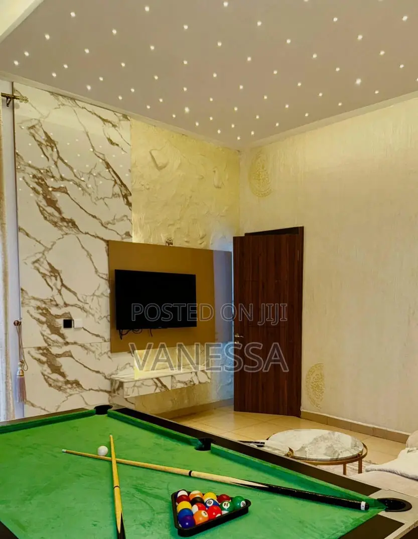 Spacious 1bedroom Apartment Lekki Phase1 With Snooker and Ps5 in Lekki Phase 1