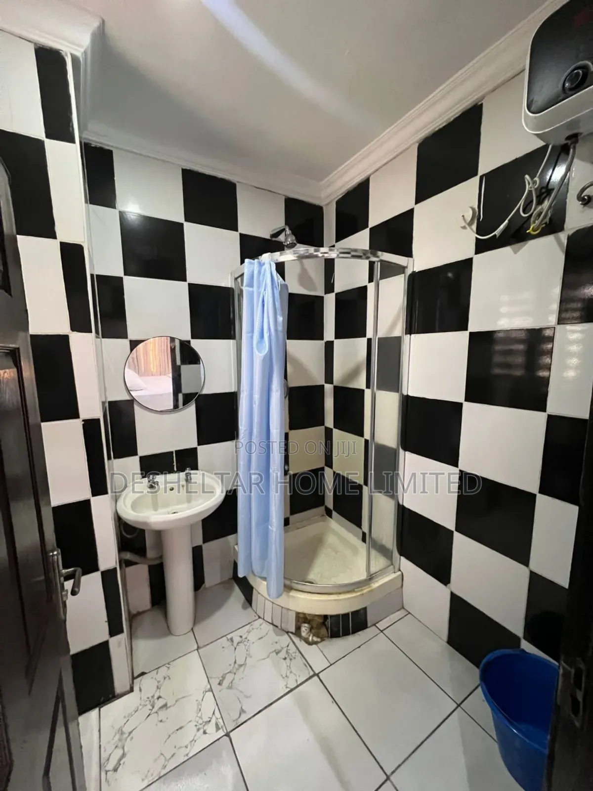 Furnished 3bdrm Shared Apartment in Southern View Estate, Chevron in Chevron