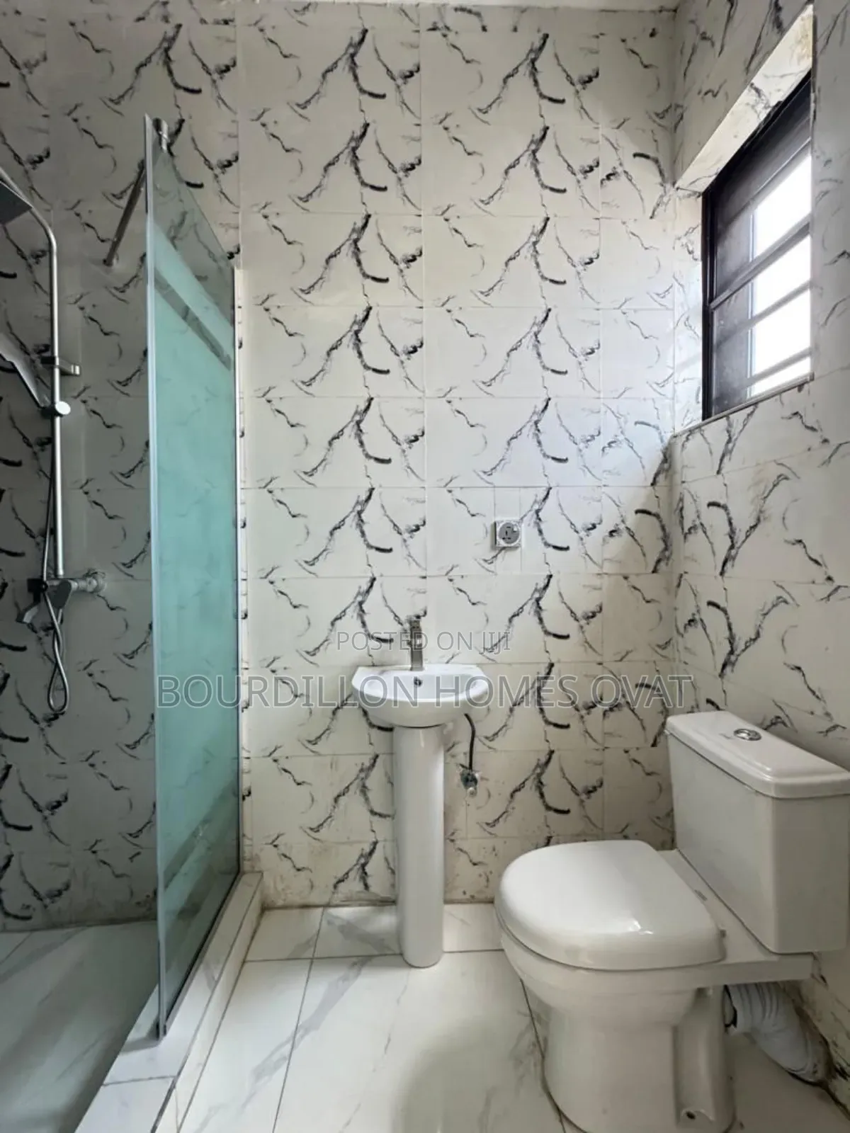 3bdrm Duplex in Ikota Lekki for rent in Ikota