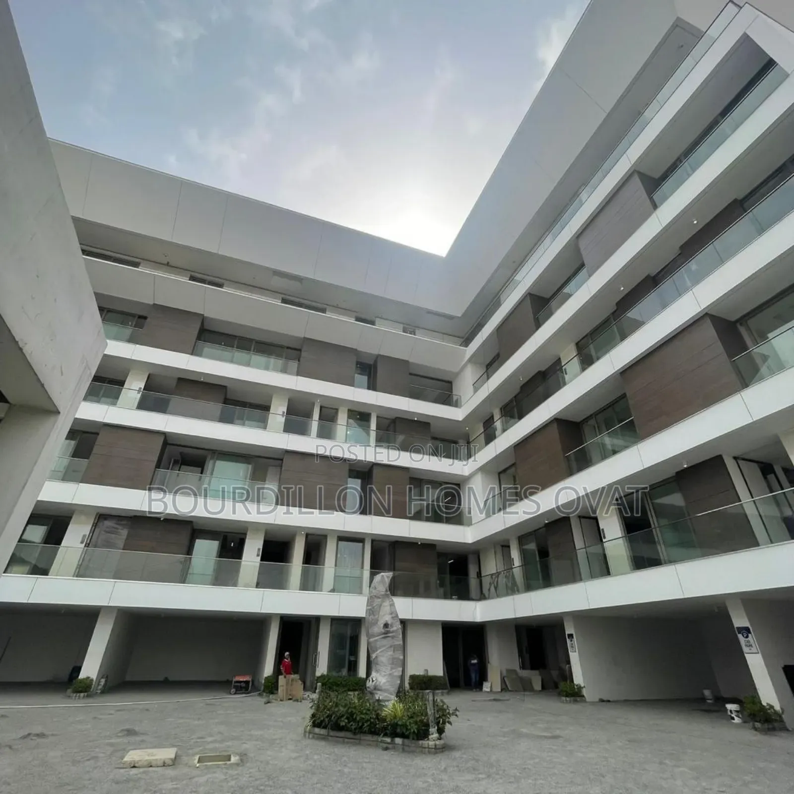 3bdrm Apartment in Lekki Phase 1 for sale in Lekki Phase 1