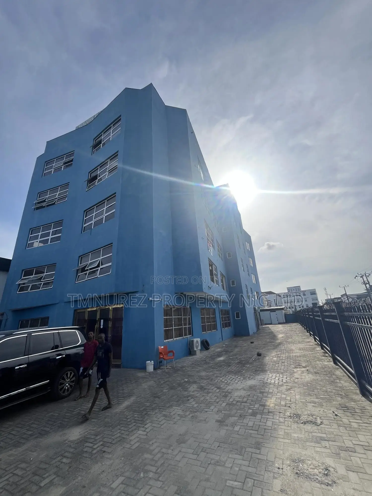 Office Space to Let at Lekki Eleganza in Ikota