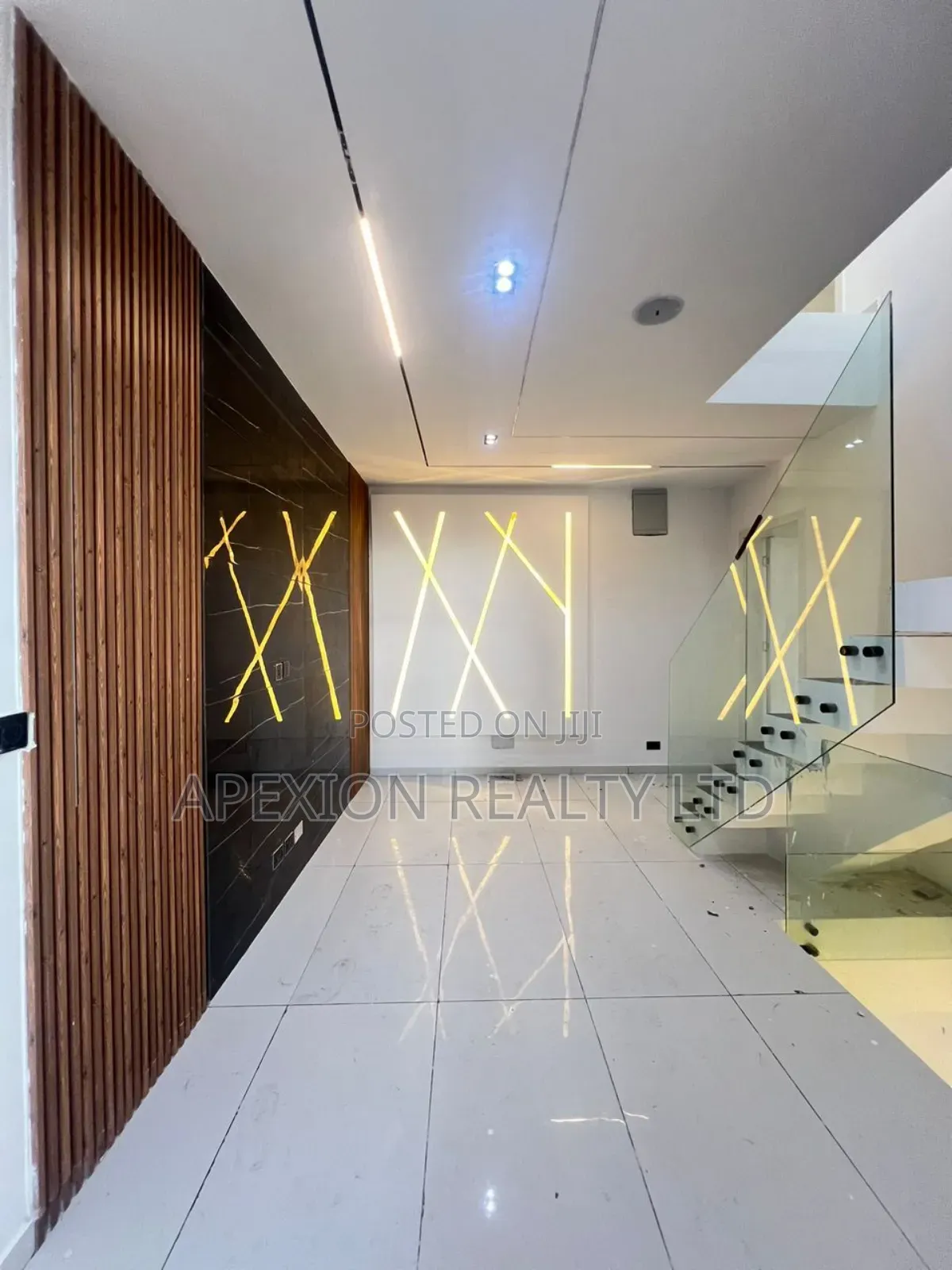 4bdrm Duplex in Royal Pine Estate, Lekki Phase 2 for sale in Lekki Phase 2