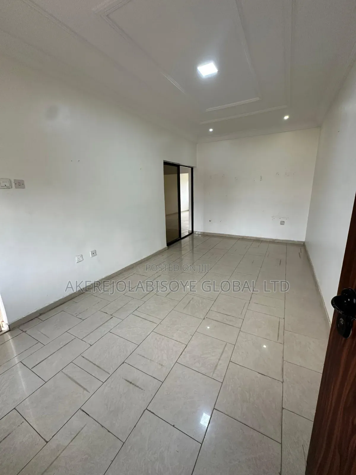 3bdrm Apartment in Wuse 2 Abuja for rent in Wuse 2