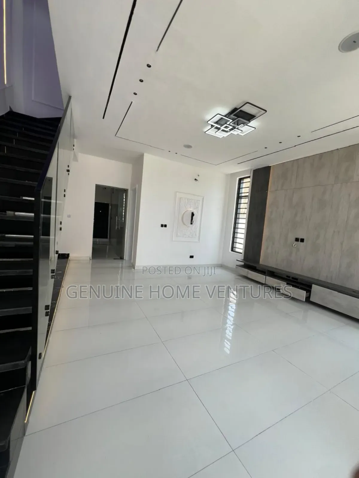 4bdrm Duplex in Ikota for sale in Ikota