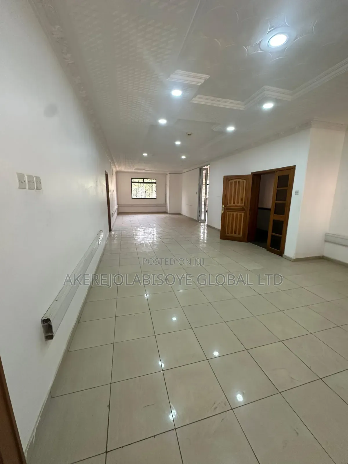 10bdrm Duplex in Wuse 2 Abuja for rent in Wuse 2
