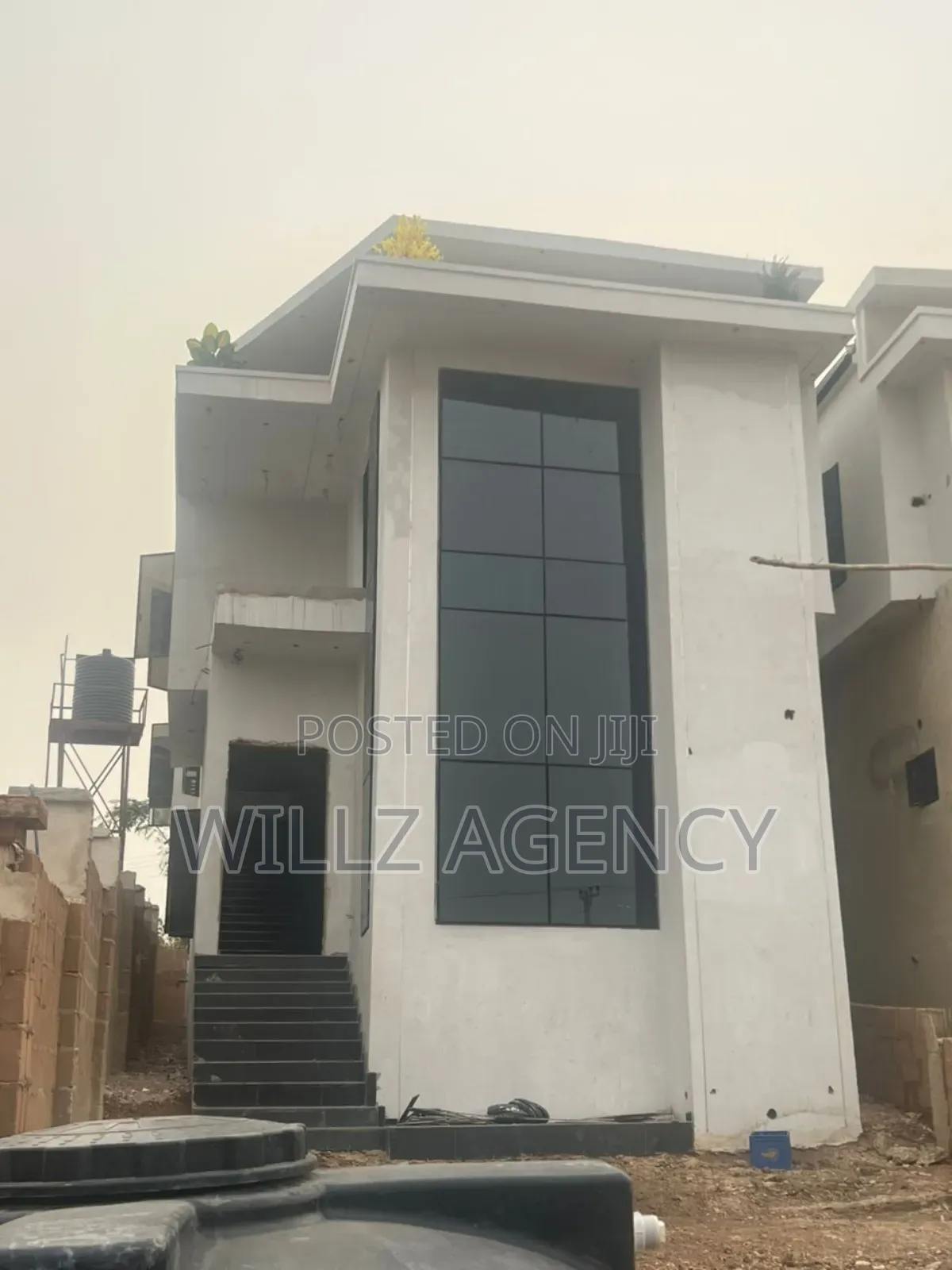 5bdrm Duplex in Legacy, Enugu for sale in Enugu