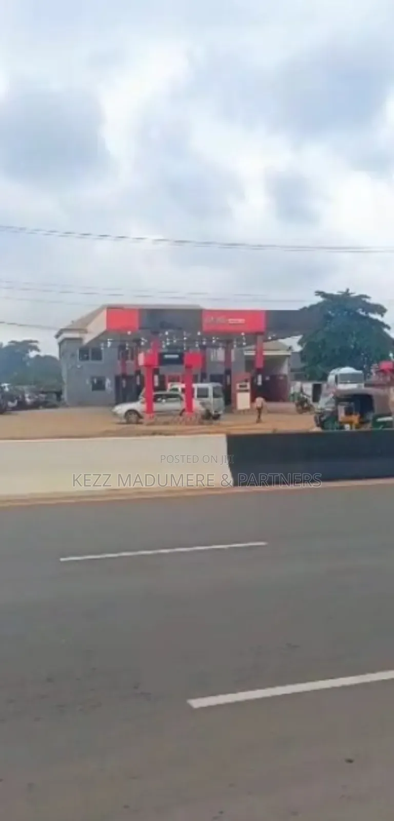 For Sale : Functional Filling Station in Owerri, Imo State in Owerri