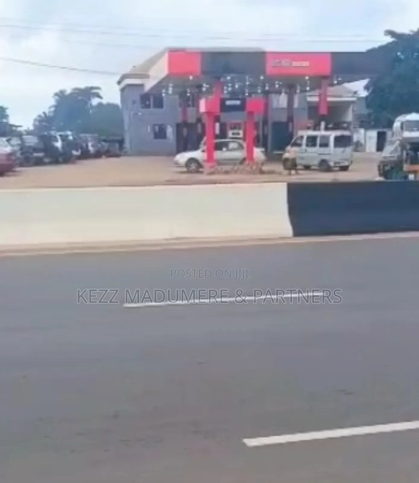 For Sale : Functional Filling Station in Owerri, Imo State in Owerri