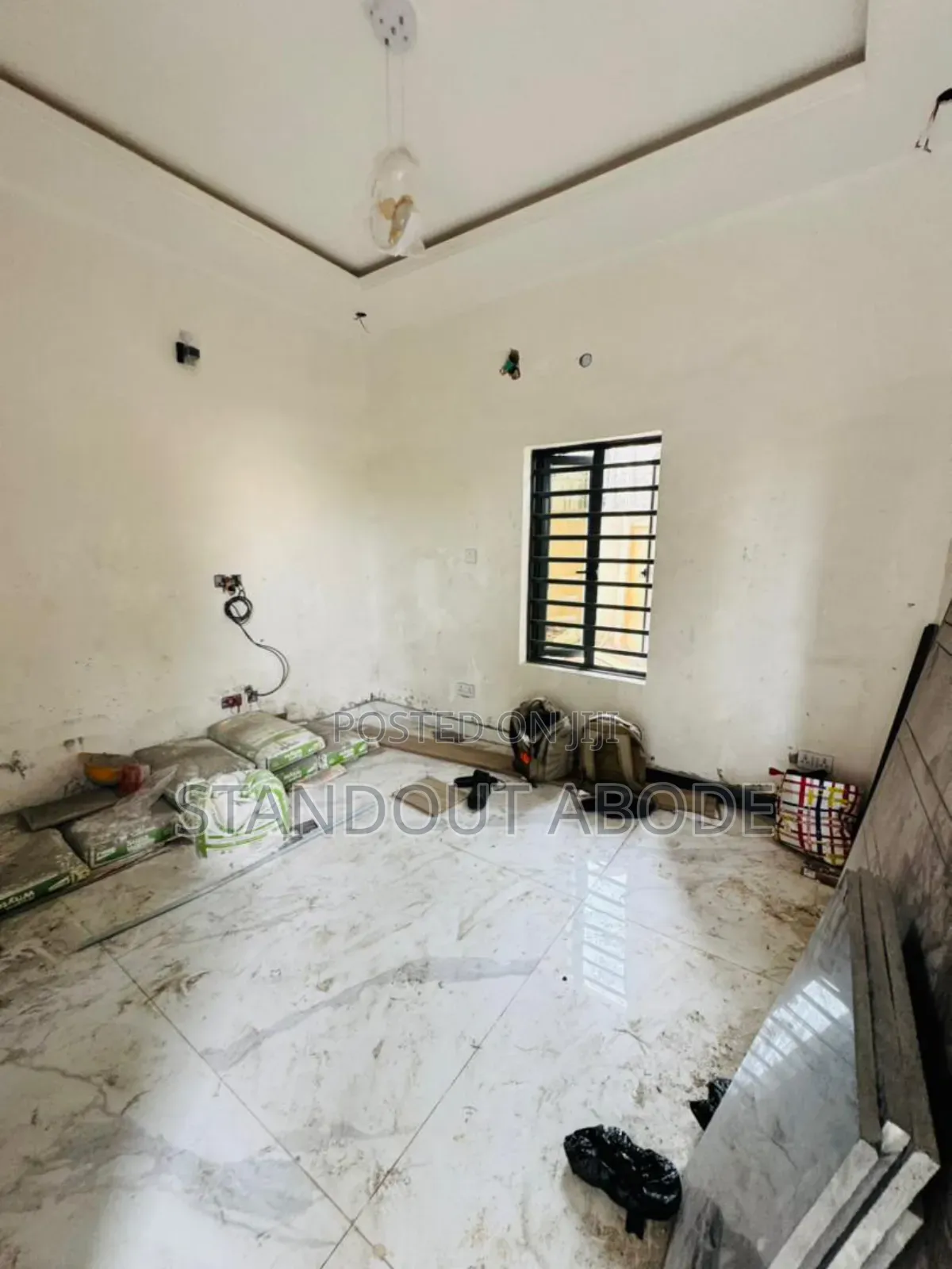 5bdrm Duplex in In An Estate, Allen Avenue for sale in Allen Avenue